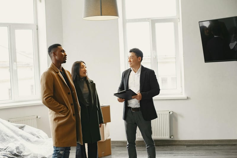 Real estate agent while Callspace qualifies leads automatically